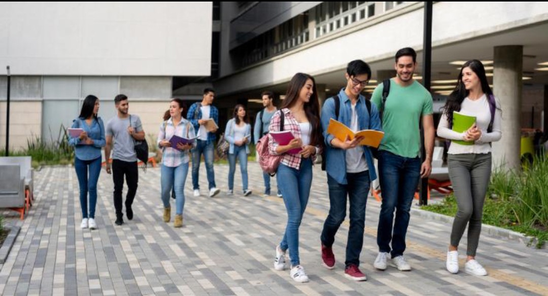 5 Fully Funded Scholarships for Aspiring Data Scientists in 2026